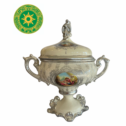 Tureen with Image