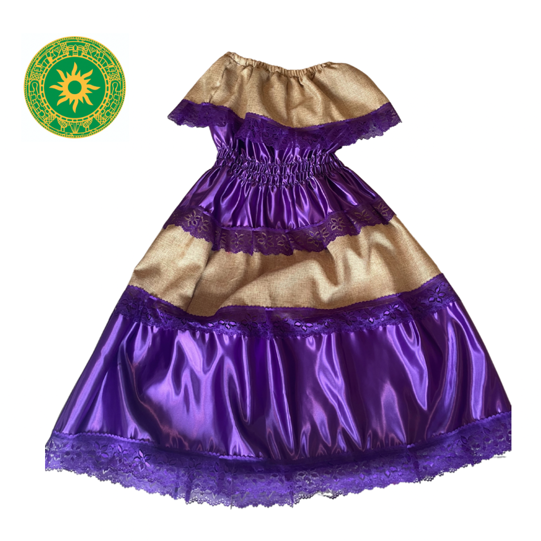 VESTIDO DE SACO Y VIOLETA